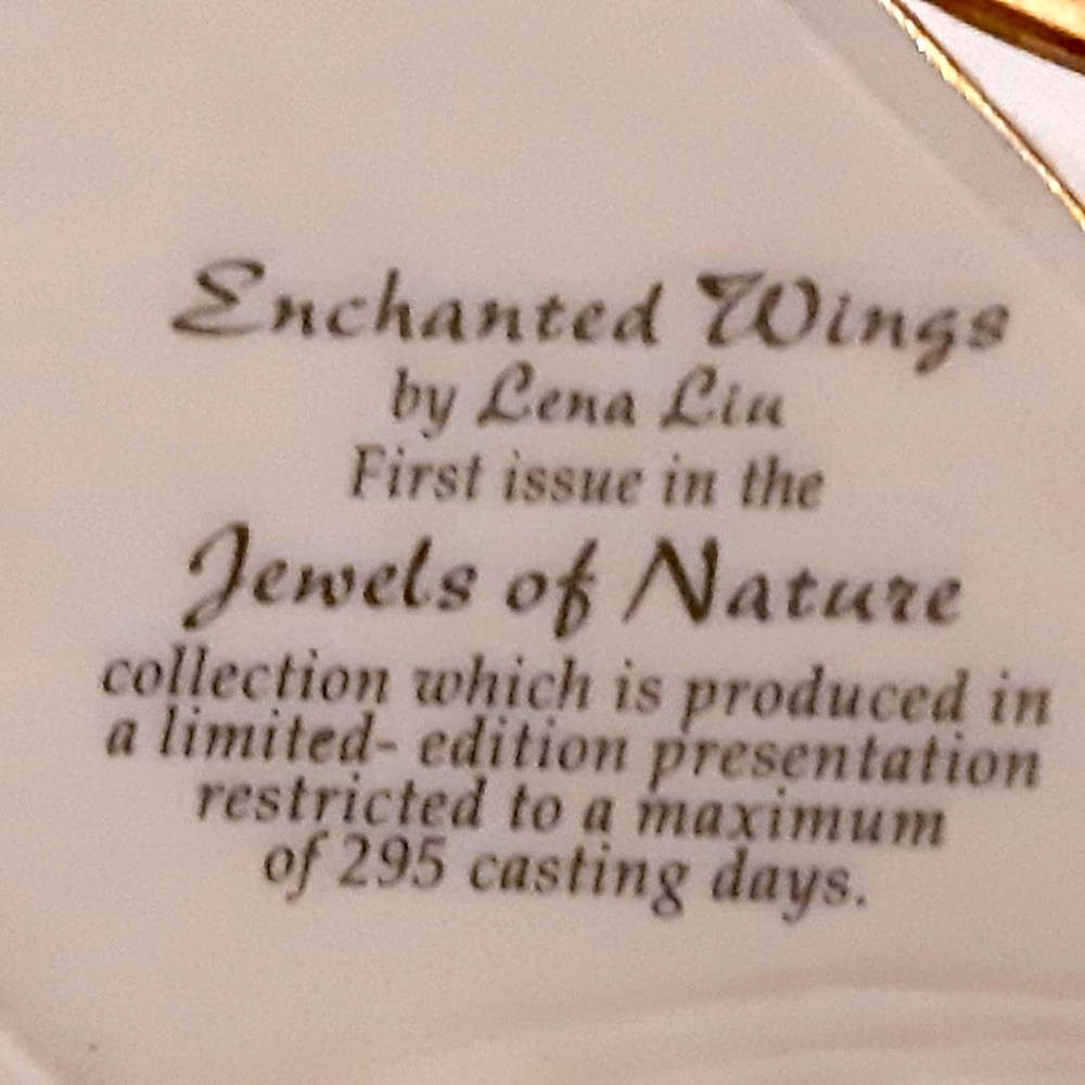 FINE PORCELAIN - ENCHANTED WINGS Artist Design C2987 Collectable Vintage - Picture 8 of 9